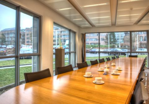 Espace Strassen Office Building